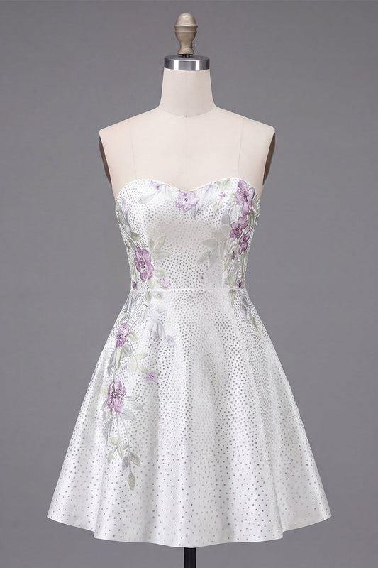 A-Line Sweetheart White Floral Short Prom Dress with Beading