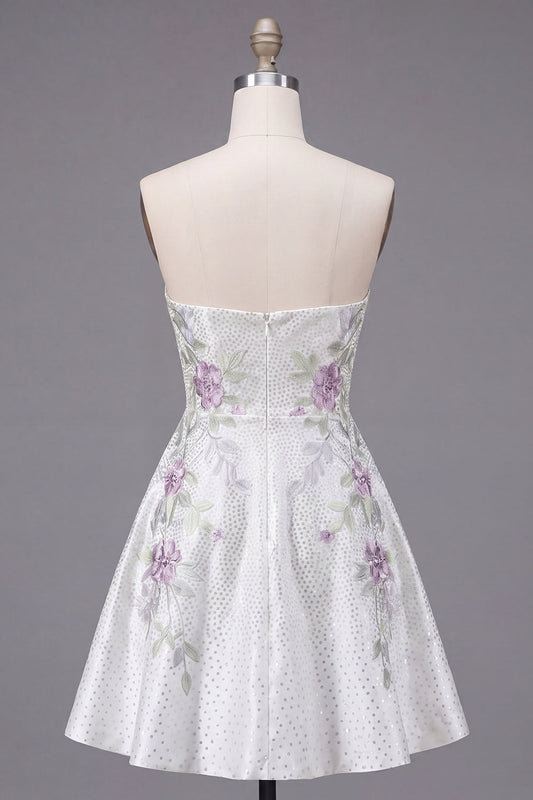 A-Line Sweetheart White Floral Short Prom Dress with Beading