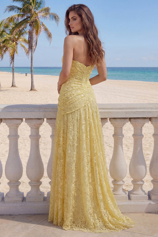 Lace A-Line Yellow Sweetheart Ruched Long Prom Dress