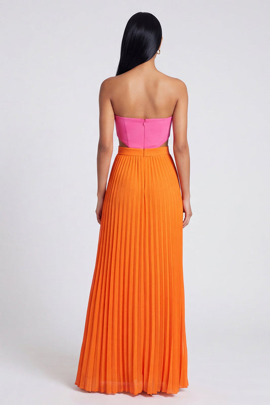 Robe longue plissée rose et orange coupe trapèze avec décolleté en cœur
