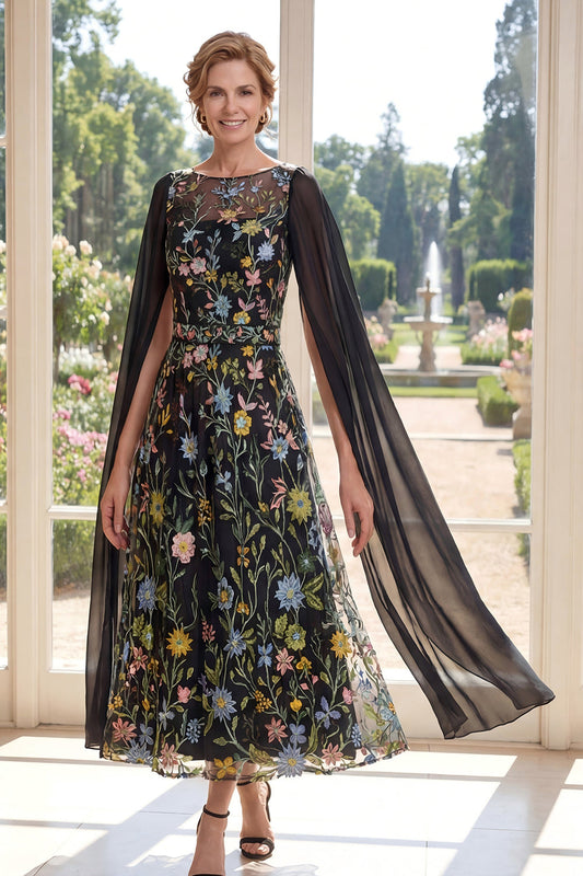 Robe longue de mère de la mariée en tulle noir, brodée, coupe trapèze et manches cape
