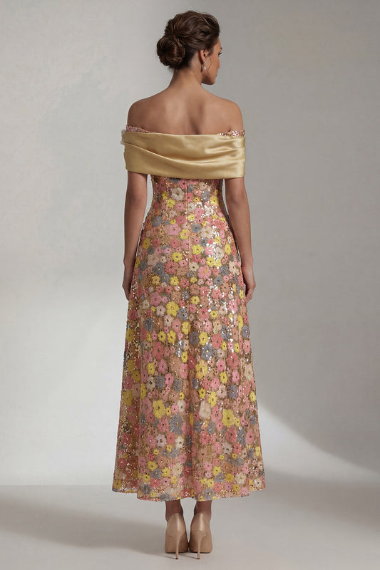 Robe de mère de la mariée longue ligne A jaune pailletée, épaules dénudées, avec fleurs 3D