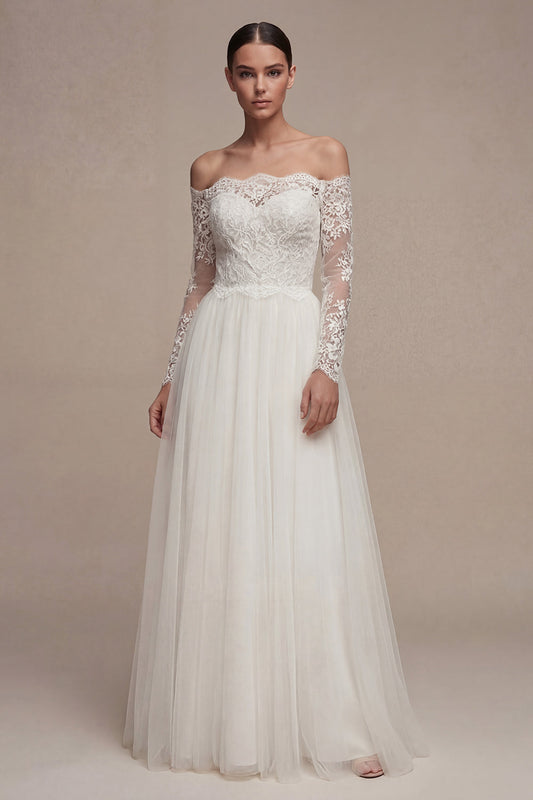 Robe de mariée trapèze blanche à manches longues et motifs floraux en dentelle