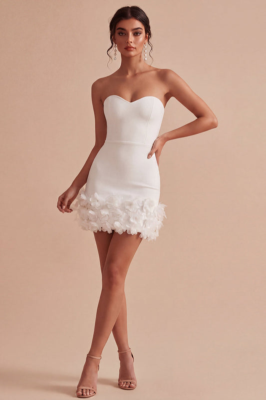 Robe bustier moulante blanche à mini fleurs 3D
