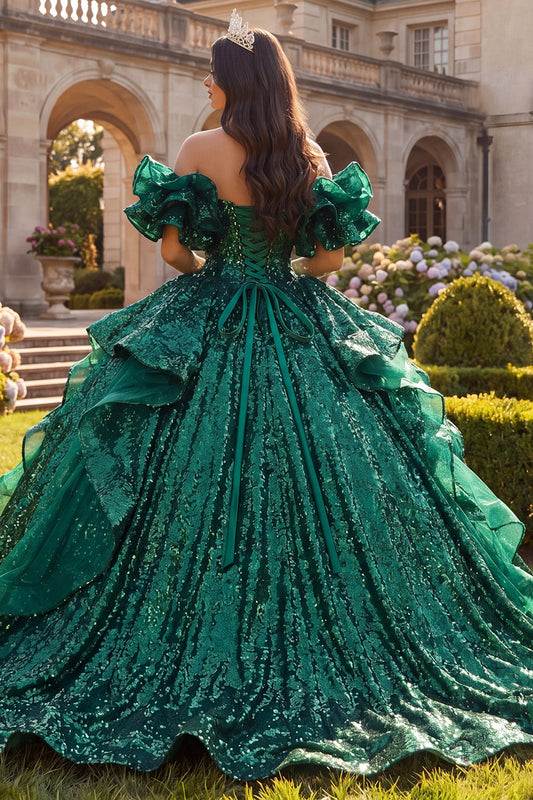 Robe de bal de Quinceañera vert foncé à volants et épaules dénudées