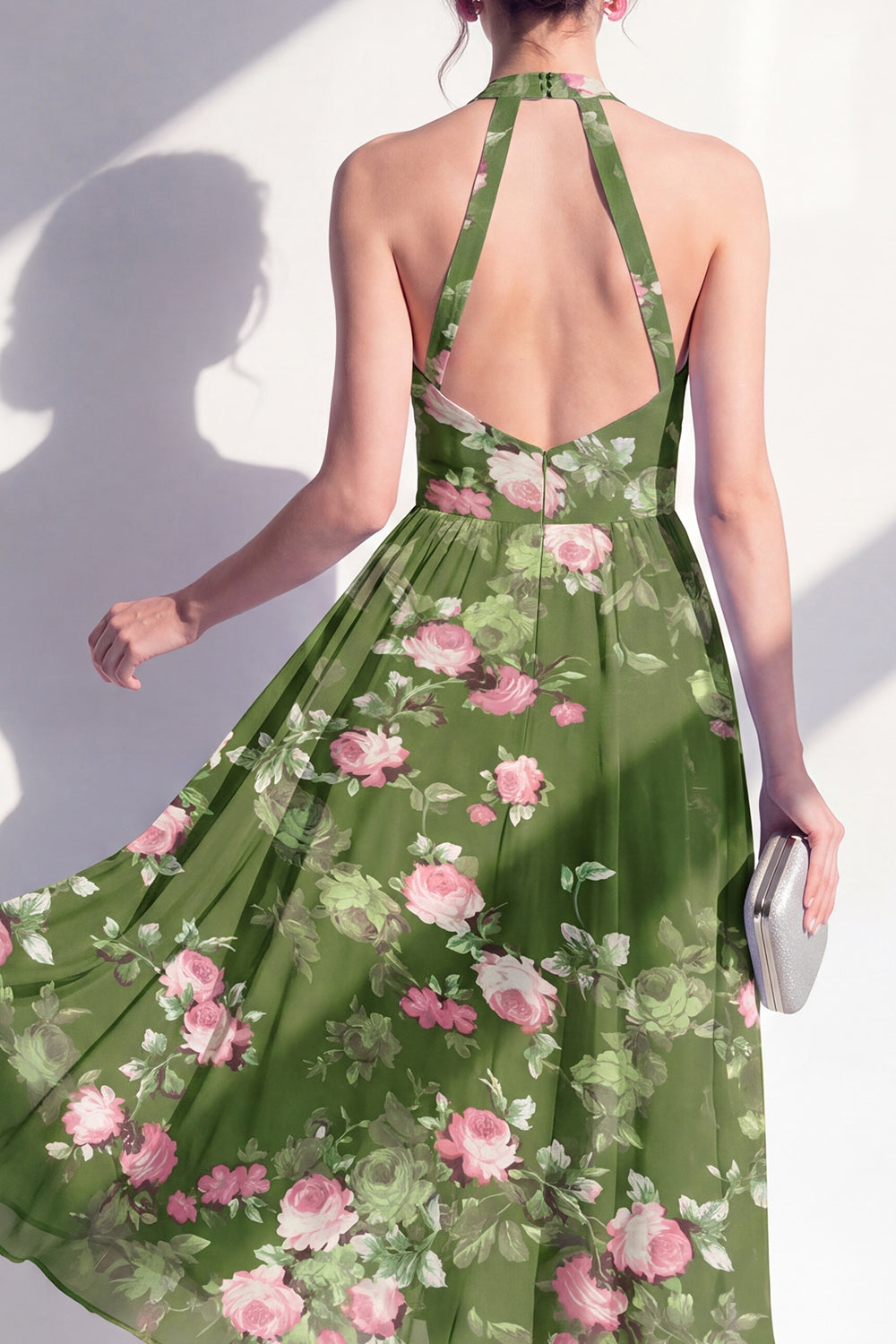 Robe midi trapèze en mousseline vert foncé à encolure américaine et imprimé floral