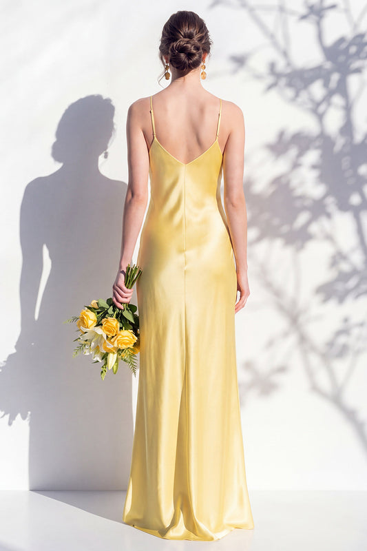 Robe fourreau jaune en satin à fines bretelles pour demoiselle d'honneur
