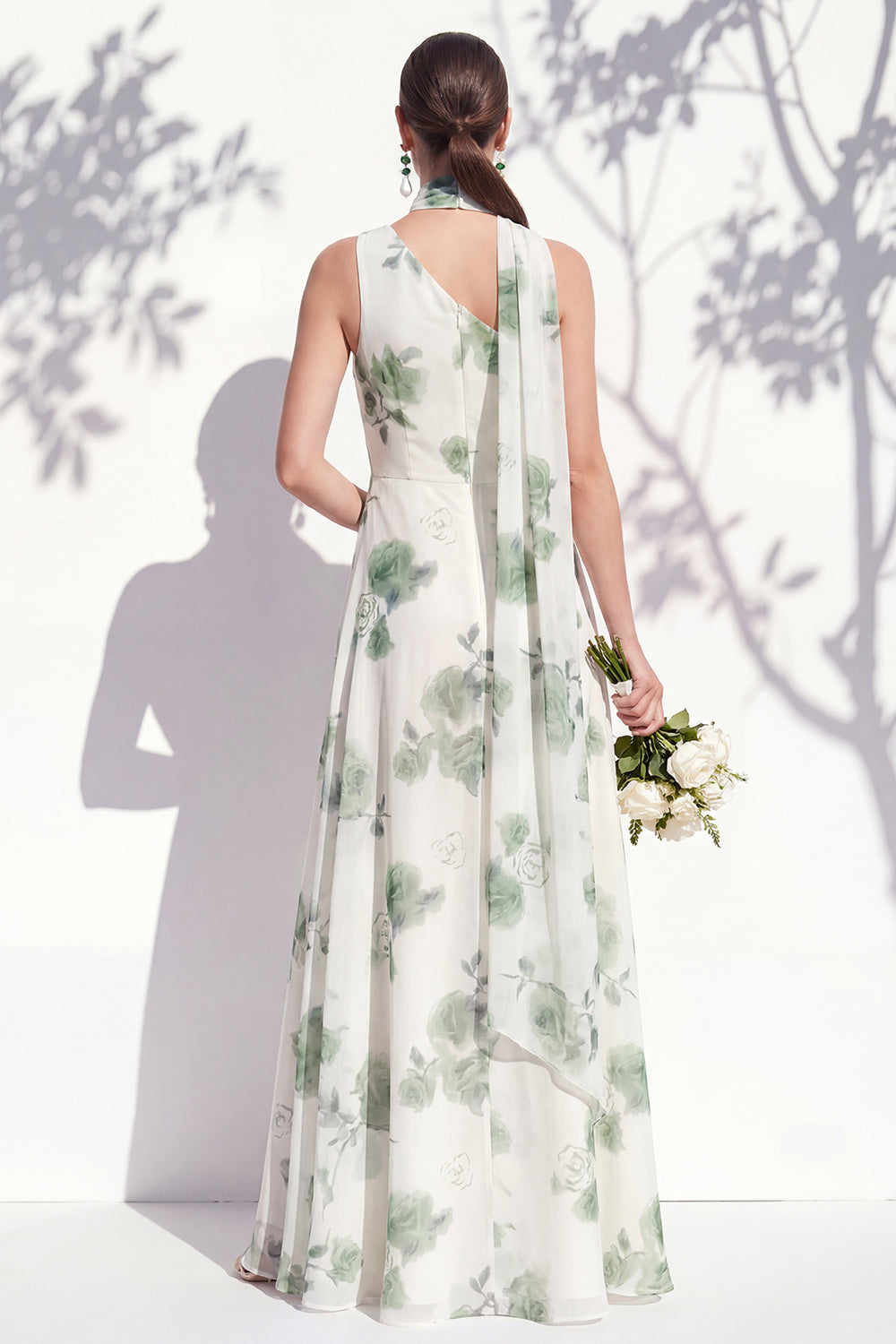 Robe de demoiselle d'honneur trapèze fleurie verte à une épaule avec fente