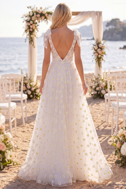 Robe de mariée de plage coupe A, col en V, traîne balayage, motifs floraux blancs et nœuds