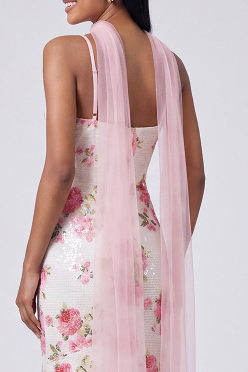 Robe longue sirène blanc rose florale à sequins