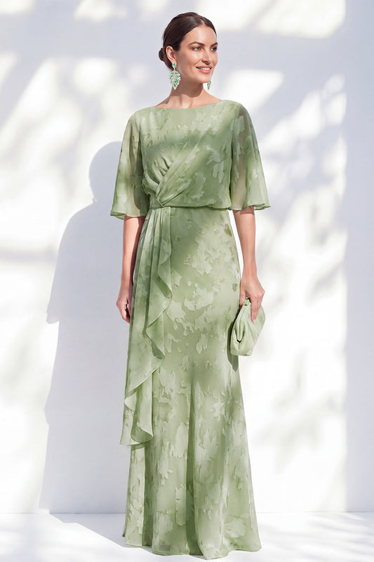 Robe longue de mère de la mariée vert sauge sirène en mousseline florale à volants et encolure bateau