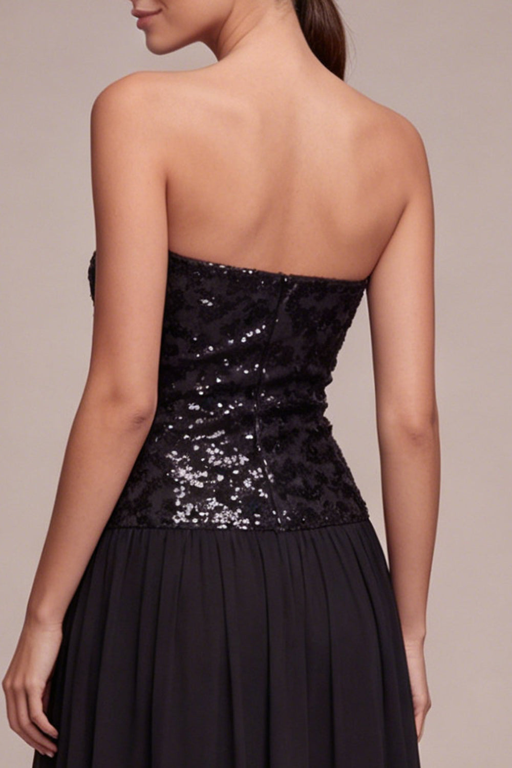 Robe de soirée midi noire sans bretelles trapèze scintillante à sequins