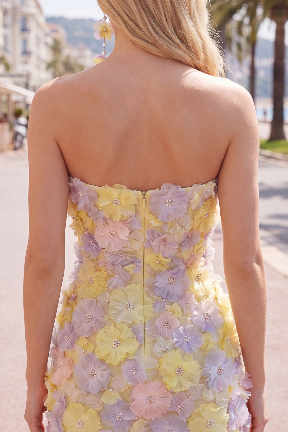 Robe de soirée bustier courte moulante rose à fleurs avec perles