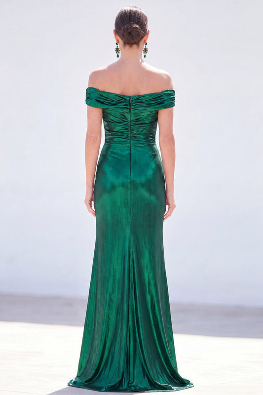 Robe longue de mère de la mariée vert foncé sirène à épaules dénudées, froncée, métallisée, avec fente