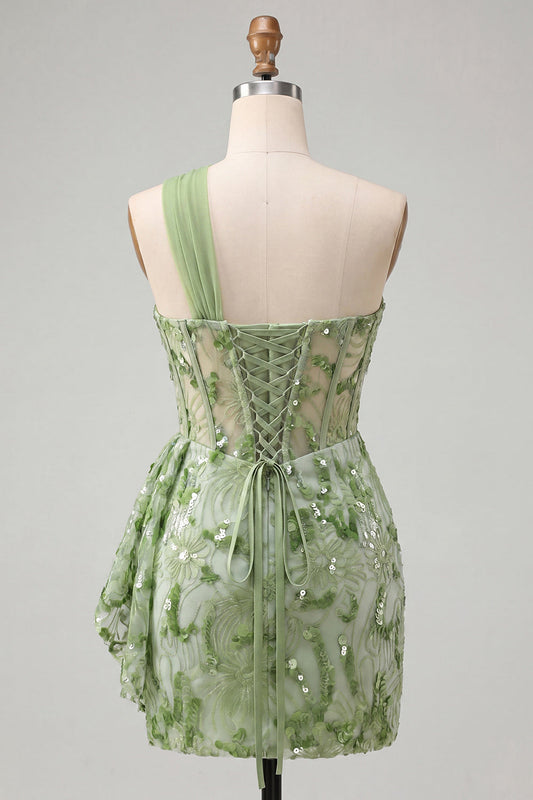 Robe de soirée moulante verte avec corset, épaule unique, laçage au dos, paillettes et ceinture