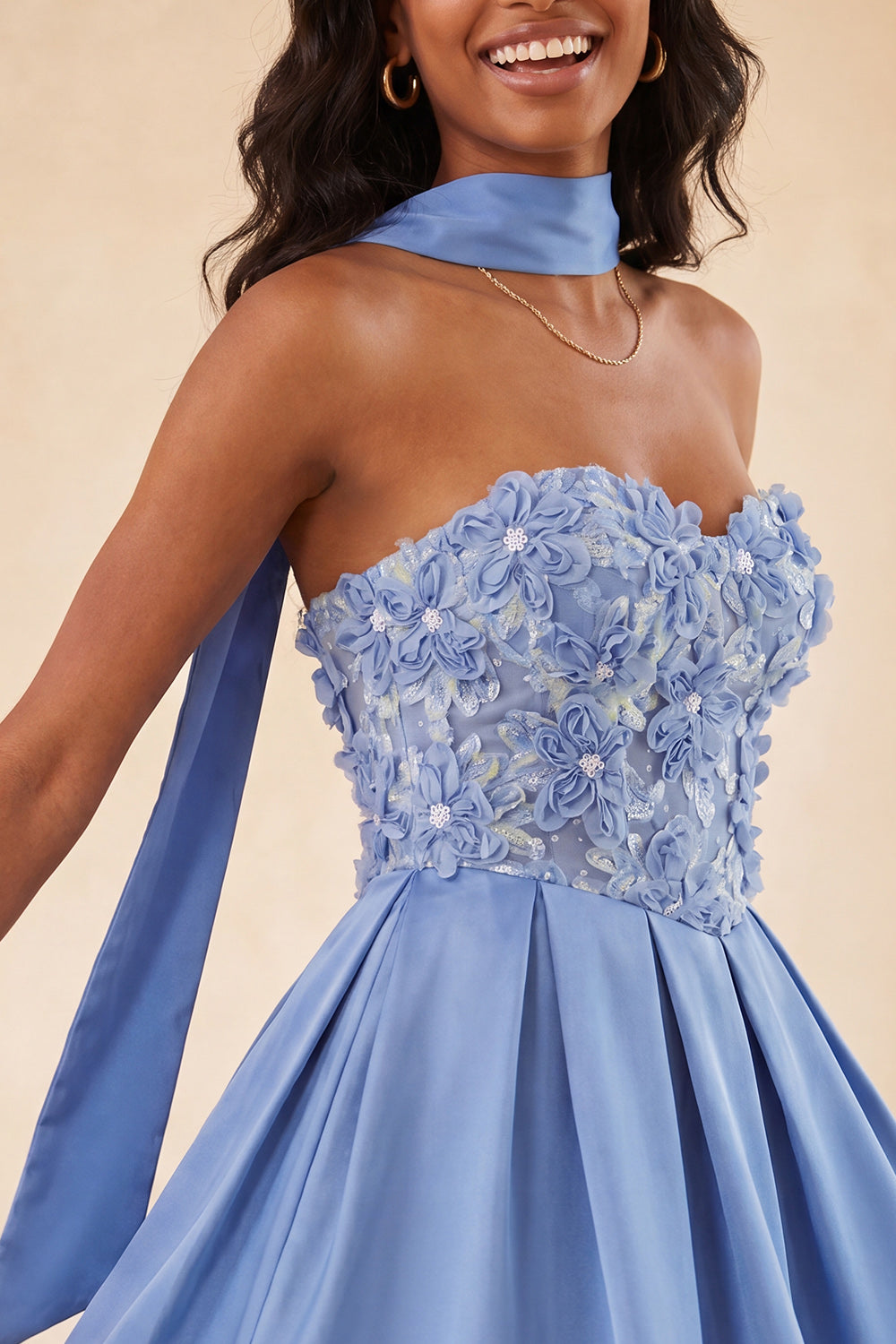 Robe de bal de fin d'année vert olive évasée en cœur à perles florales avec dos lacé