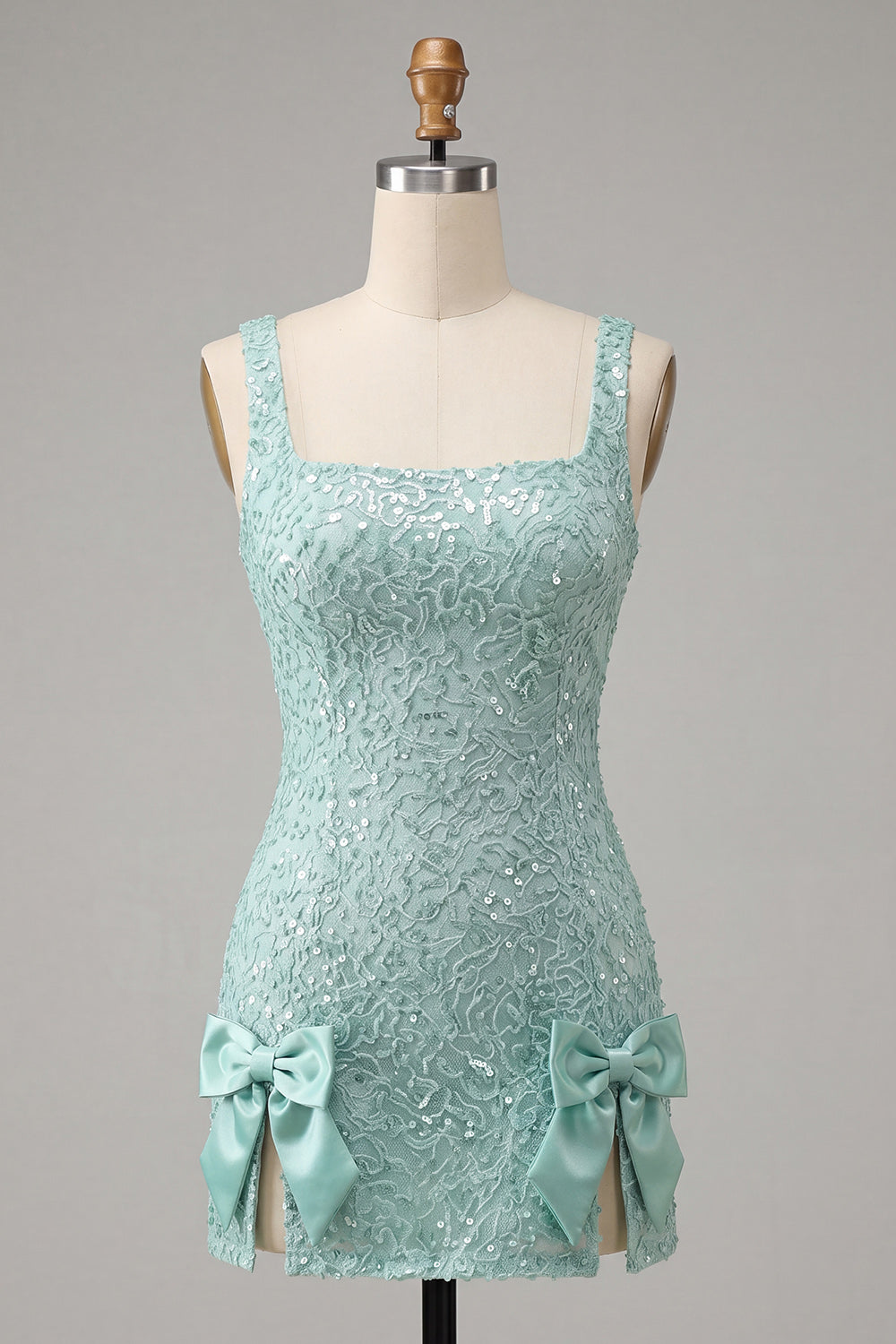 Robe de retour à la maison moulante vert menthe à col carré avec paillettes et laçage au dos avec nœud