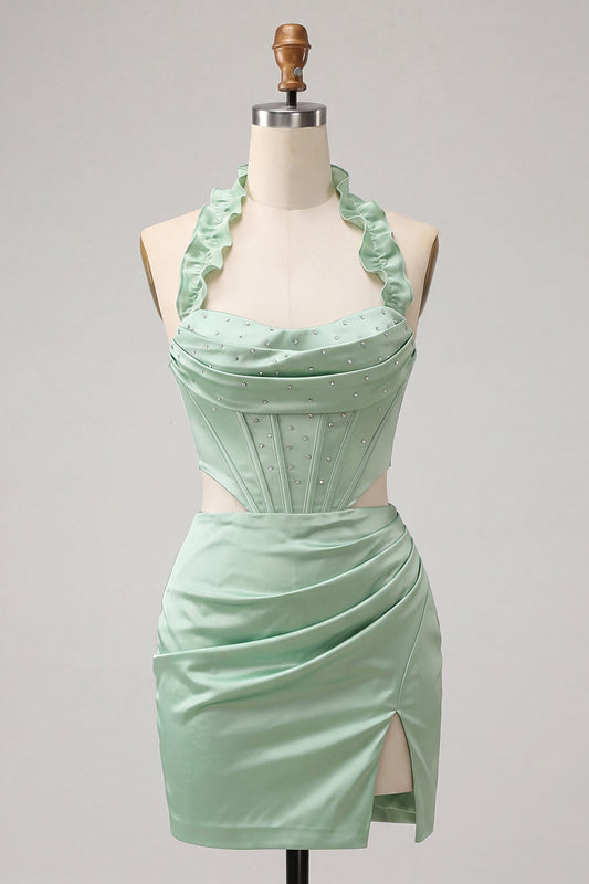 Robe courte de cocktail vert menthe froncée style corset sans bretelles avec fente