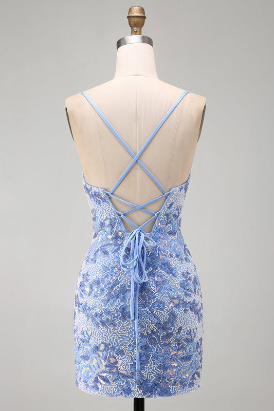 Vestido corto de regreso a casa azul entallado con tirantes delgados, espalda con cordones y abalorios