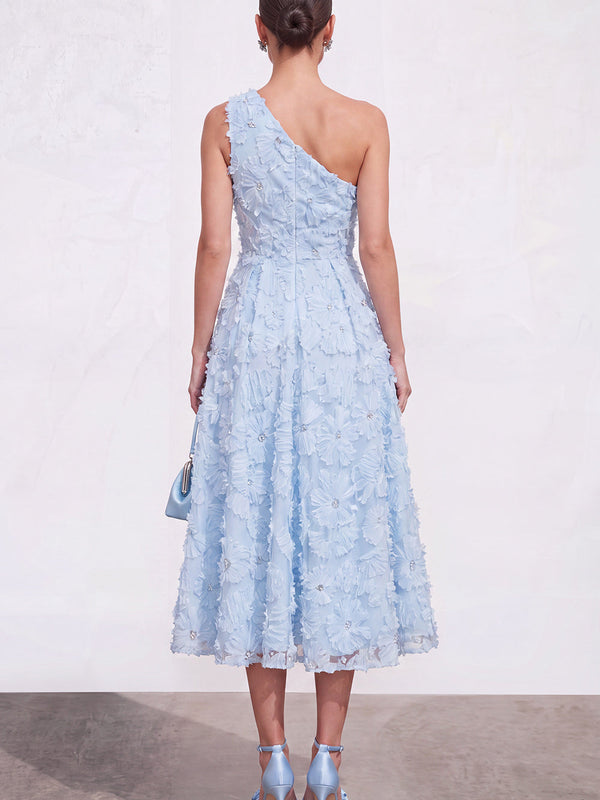Robe midi bleu ciel asymétrique à volants floraux et perles