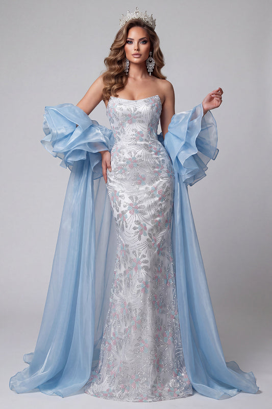 Robe de soirée longue sirène bleu clair sans bretelles brodée de fleurs et perles, avec traîne à volants