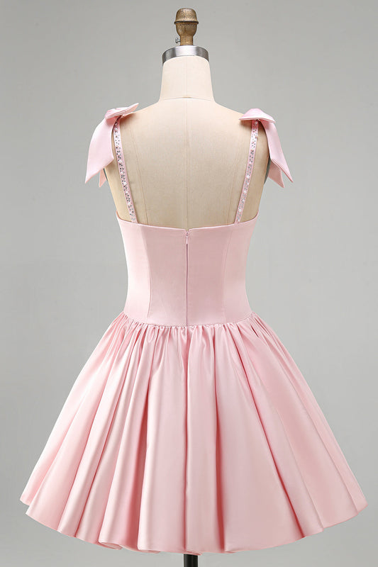 Robe courte de bal de fin d'année en satin rose, coupe trapèze, avec corset, perles, fronces et nœuds