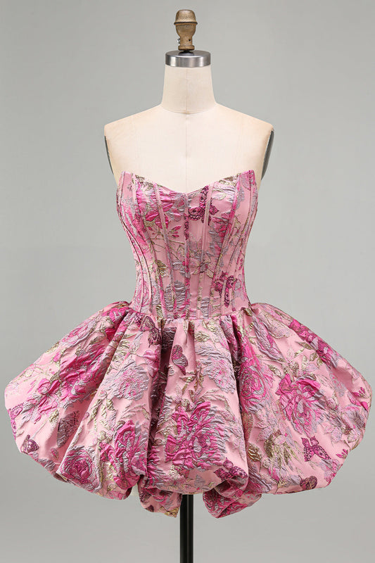Robe de bal courte bustier trapèze en jacquard avec corset et fleur rouge et ourlet bulle