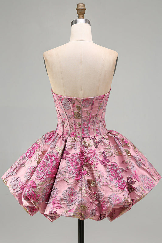 Robe de bal courte bustier trapèze en jacquard avec corset et fleur rouge et ourlet bulle