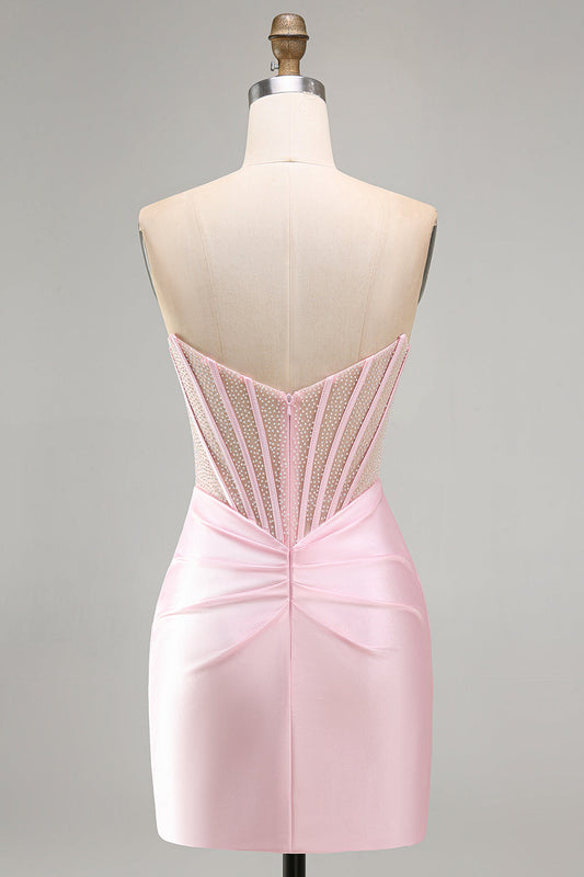 Robe de soirée courte moulante en satin drapé rose transparent avec corset et perles