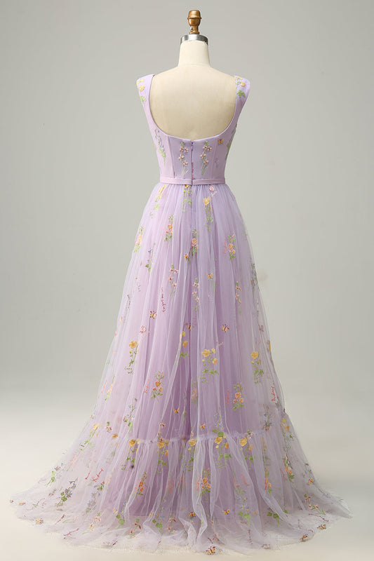 Robe de bal longue violette coupe trapèze à encolure carrée avec broderie