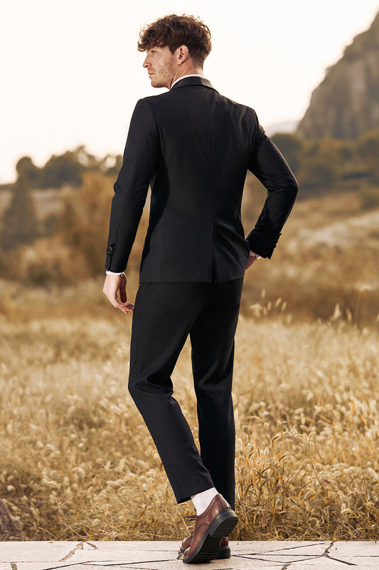 Costume homme 3 pièces noir avec revers châle, coupe slim