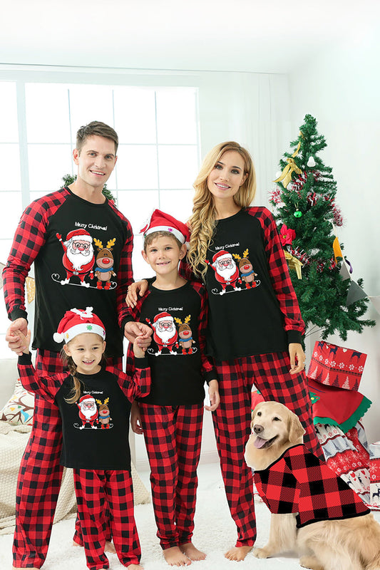 Pyjamas écossais rouges assortis pour toute la famille