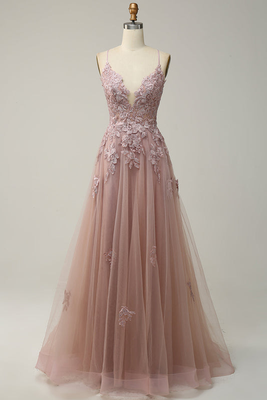 Robe de bal longue rose pâle coupe trapèze à fines bretelles et appliques