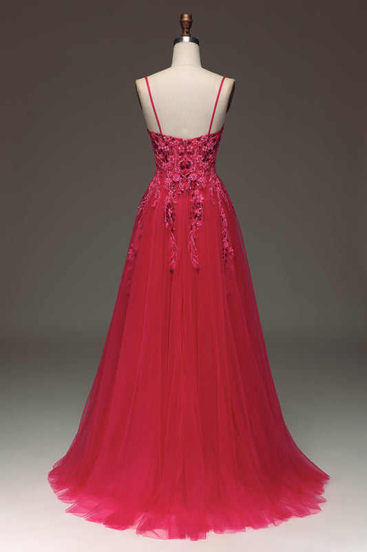 Vestido de fiesta fucsia línea A con tirantes finos y apliques