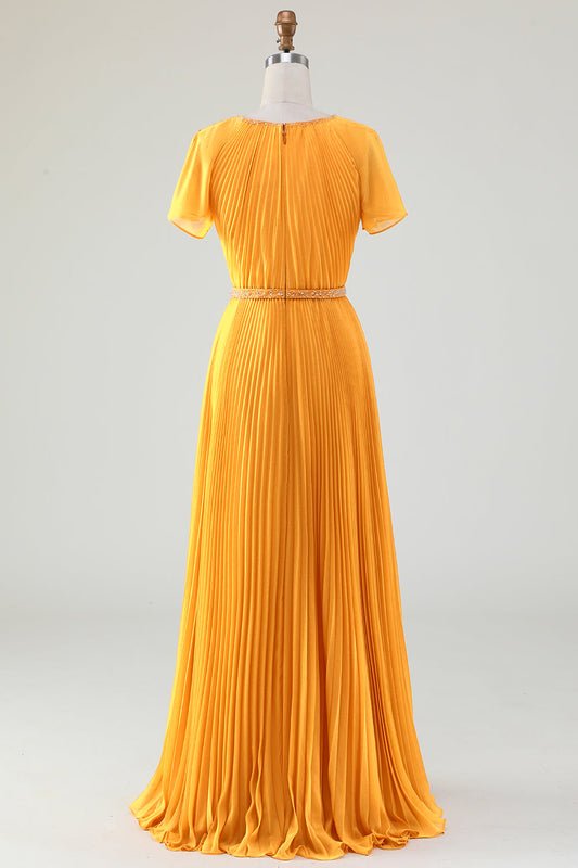 Robe de mariée plissée jaune col rond avec manches courtes