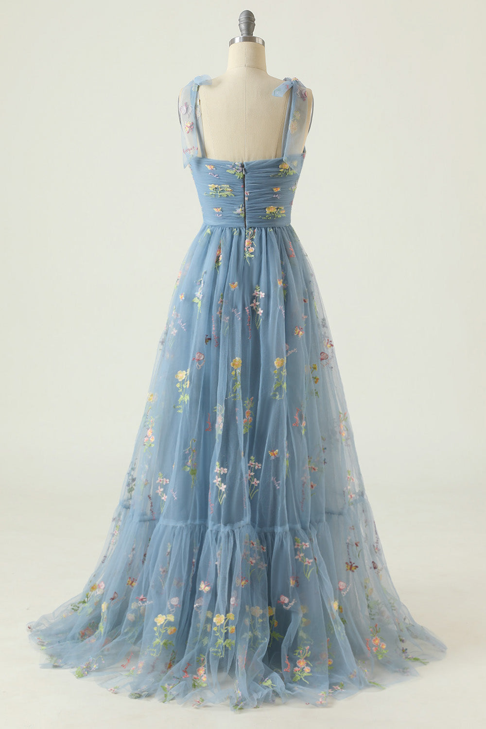 Robe de bal longue verte brodée