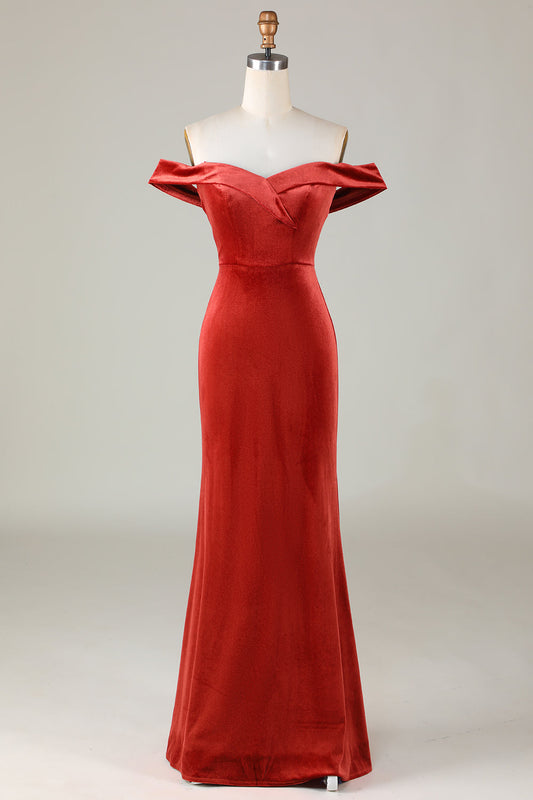 Robe de demoiselle d'honneur en velours terracotta à épaules dénudées