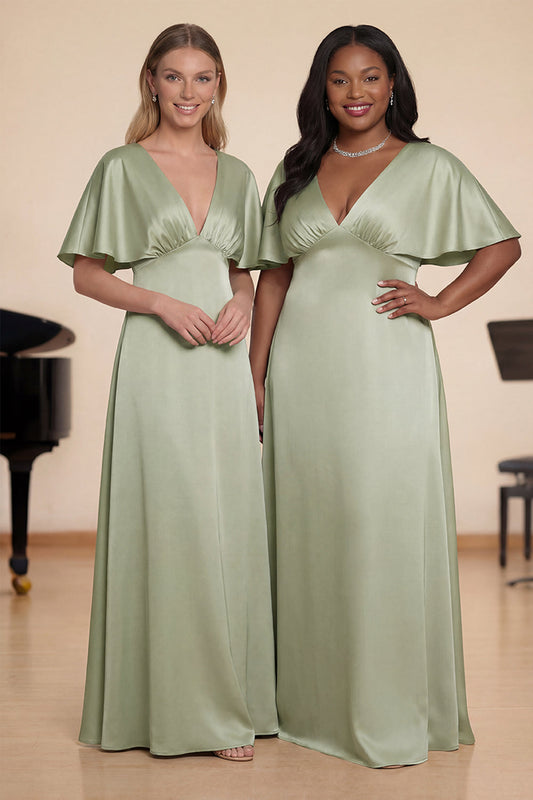 Robe de chorale trapèze en satin vert sauge poussiéreux à col en V et manches volantées