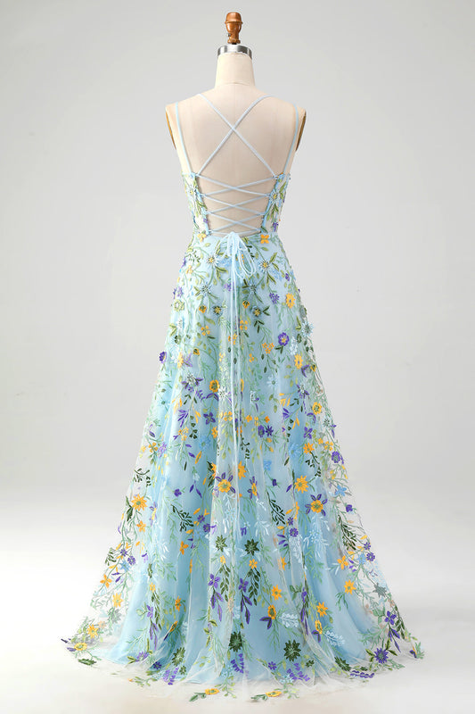 Robe de bal fendue brodée avec corset, bretelles spaghetti et fleurs bleues