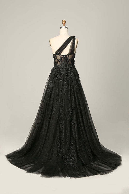 Robe de bal noire asymétrique à volants et perles