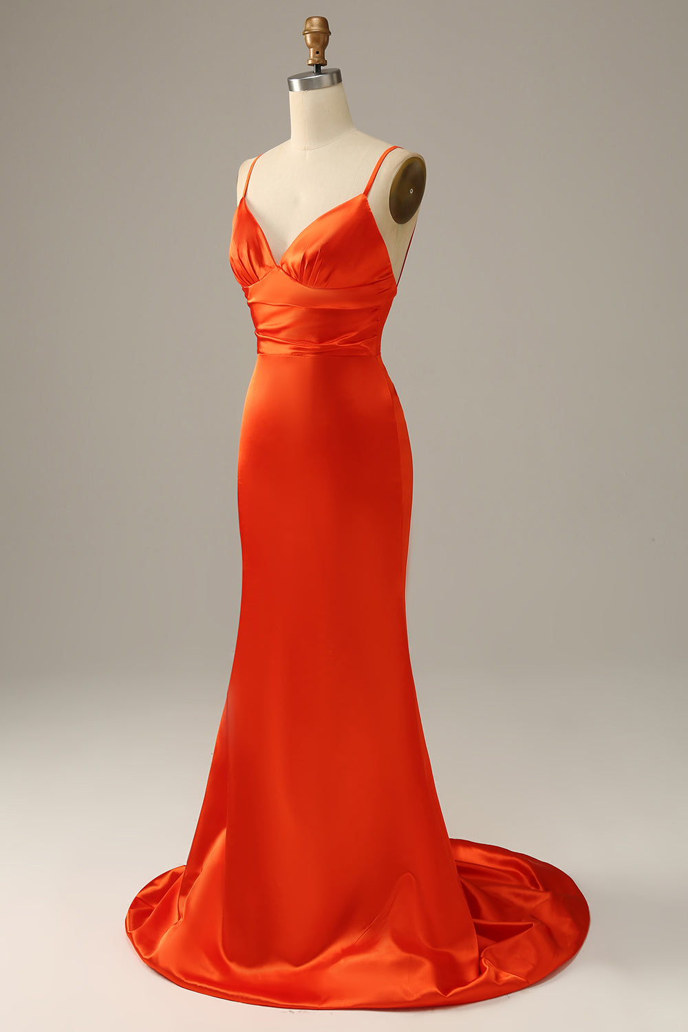 Robe de bal sirène orange à fines bretelles