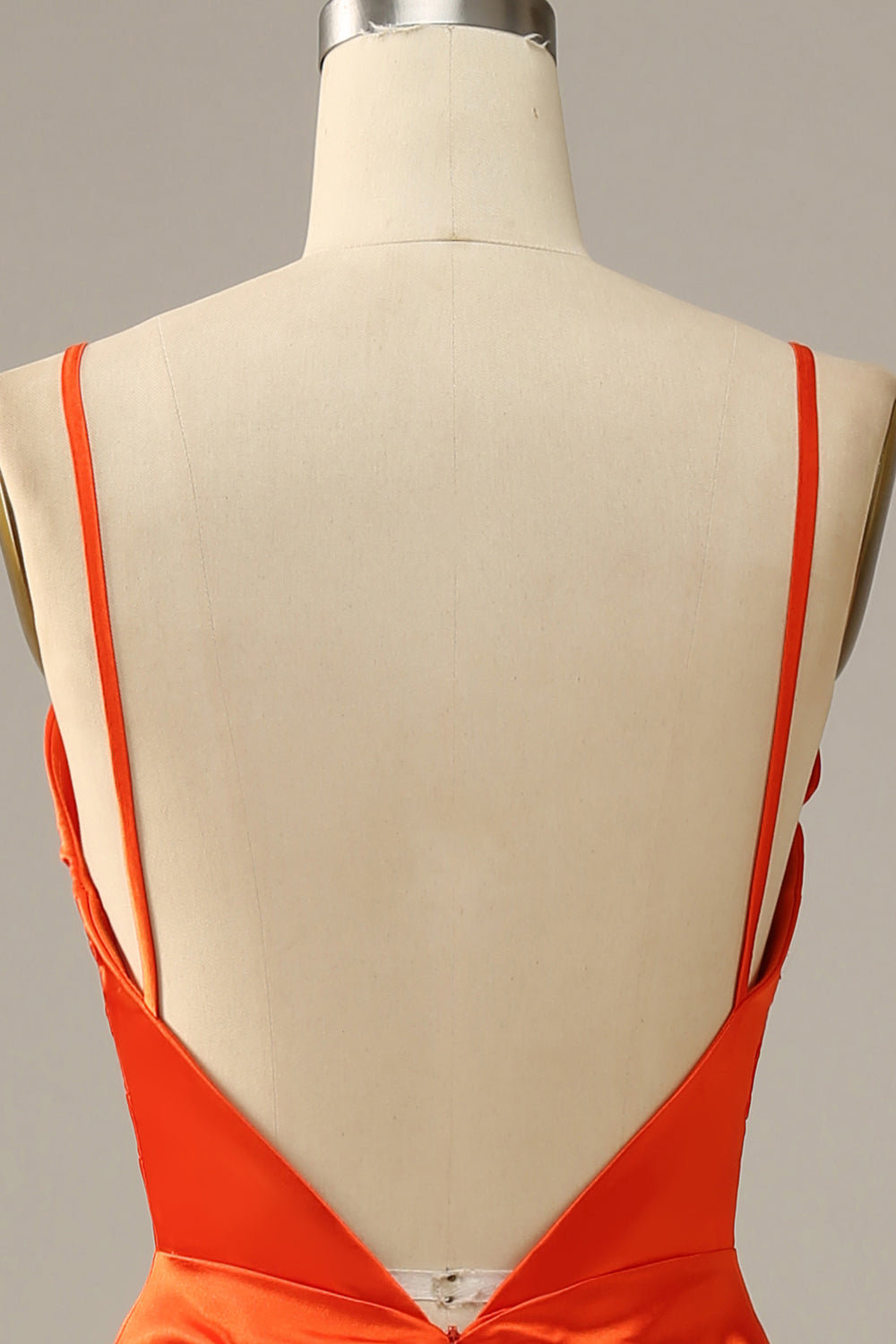 Robe de bal sirène orange à fines bretelles