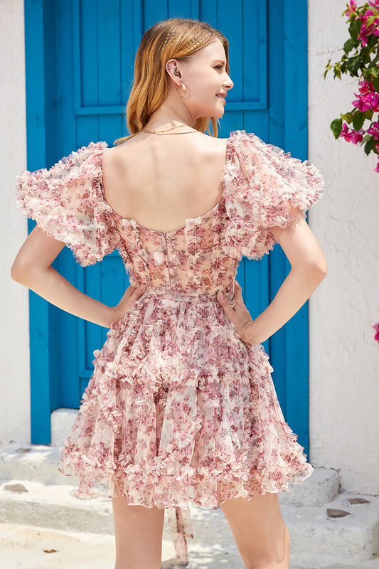 Une robe de graduation mignonne imprimée de fleurs rouges ivoires, à épaules dénudées et ligne A