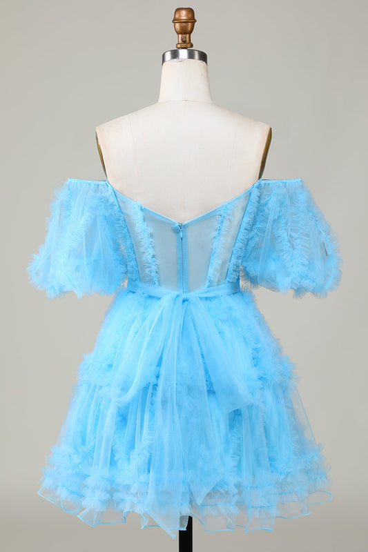 Robe de bal courte bleue en tulle coupe A mignonne épaules dénudées
