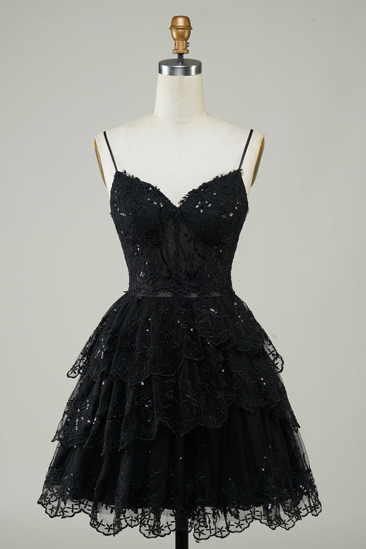 Magnifique robe de bal corset noire à bretelles spaghetti et ligne A, ornée de paillettes