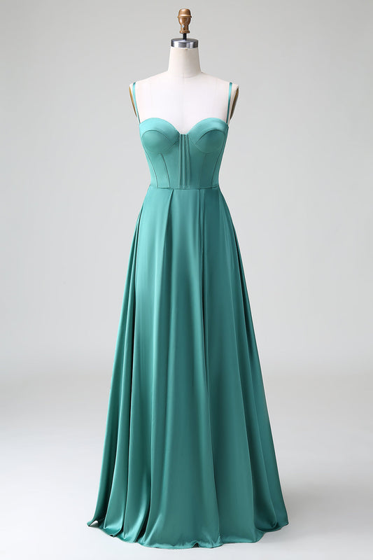 Robe de demoiselle d'honneur plissée en satin avec corset à fines bretelles et ligne A couleur eucalyptus