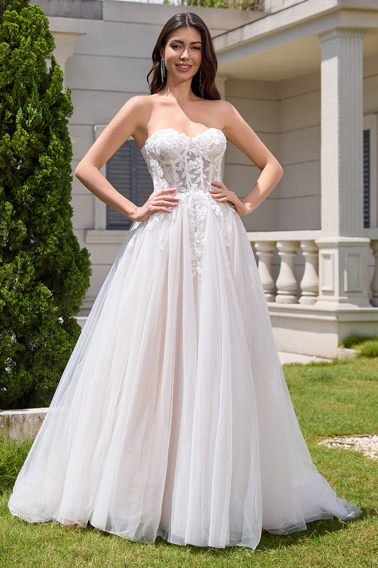 Robe de mariée longue blanche scintillante trapèze en cœur avec dentelle appliquée