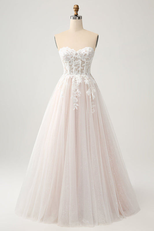 White A-Line Sweetheart Sparkly Wedding Dress with Appliqued Lace