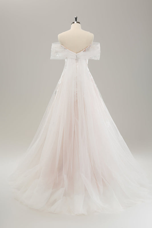 Robe de mariée bustier en tulle blanc avec broderies et coupe trapèze