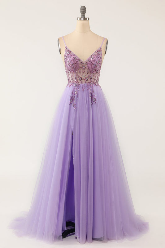 Robe de bal longue en tulle ornée de perles violettes